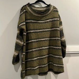 Free People Sweater size XS